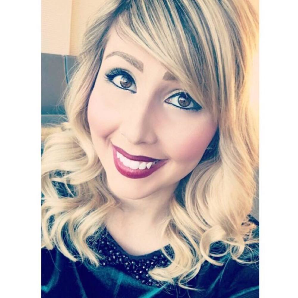 Meet your Posher, Lauren